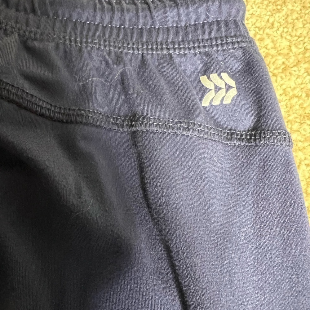 All in motion 2pc bundle - Picture 14 of 15